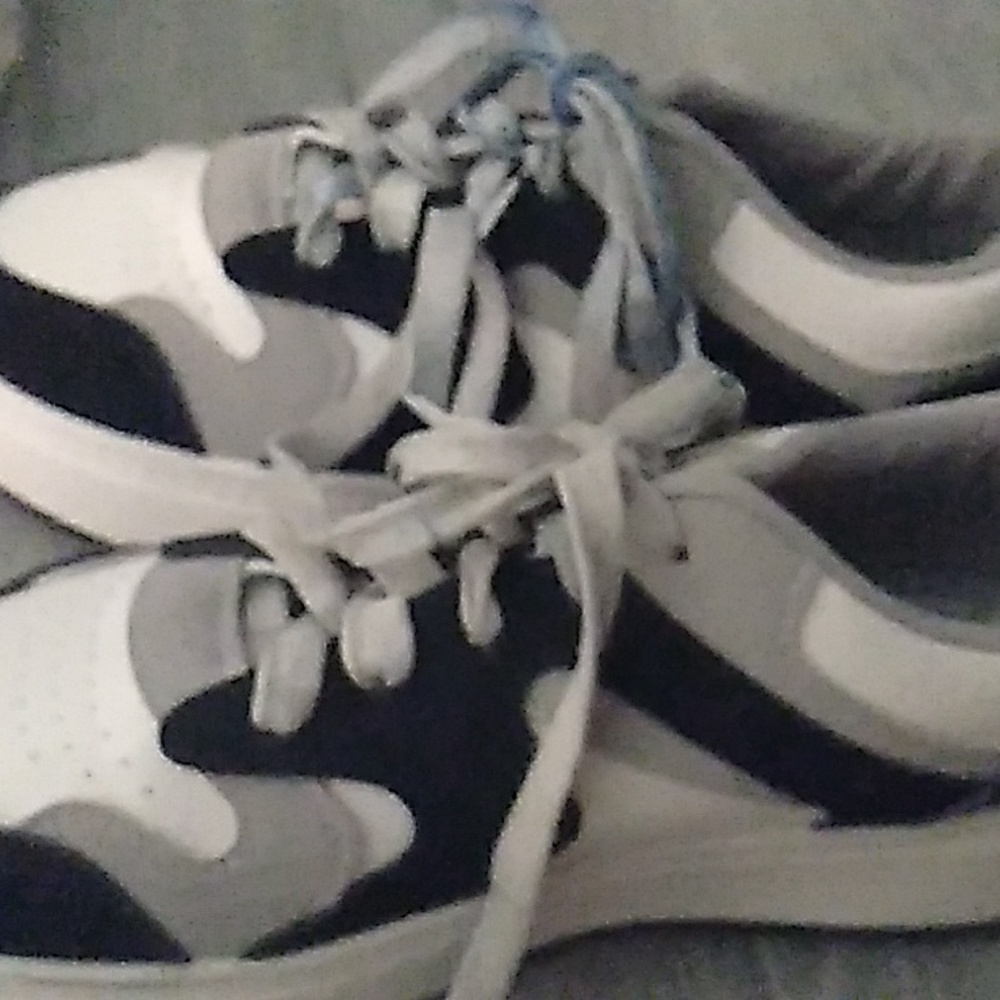 Dunks I have no idea the brand